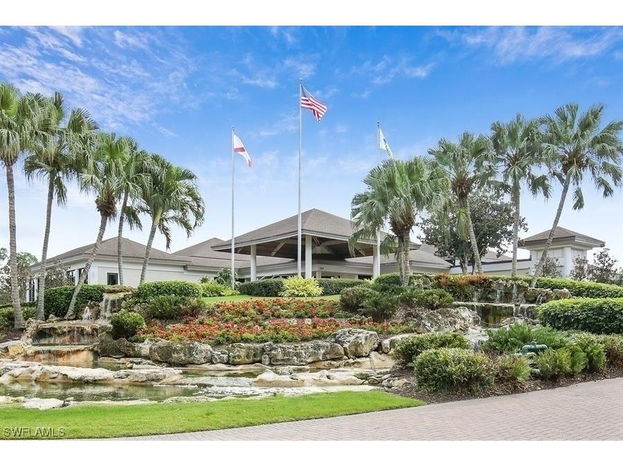 413 Edgemere Way N #3 Naples FL 34105 223057172 image1