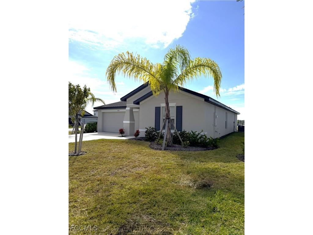 4130 Granita Court North Fort Myers FL 33917 2025020733 image2