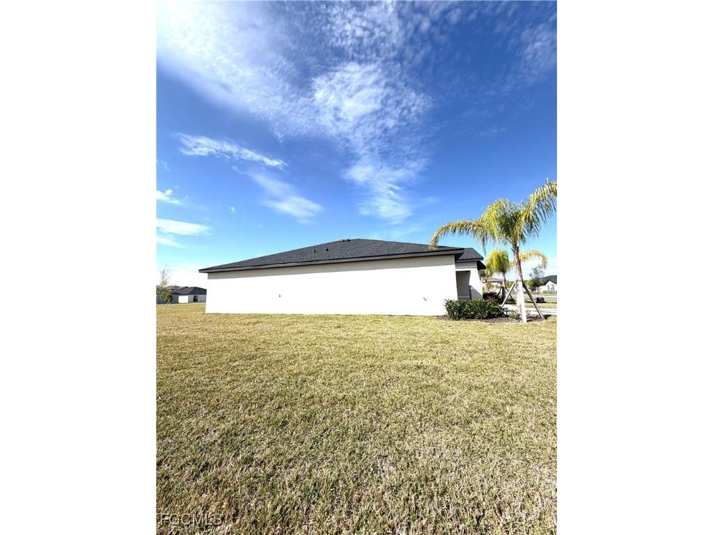 4130 Granita Court North Fort Myers FL 33917 2025020733 image20
