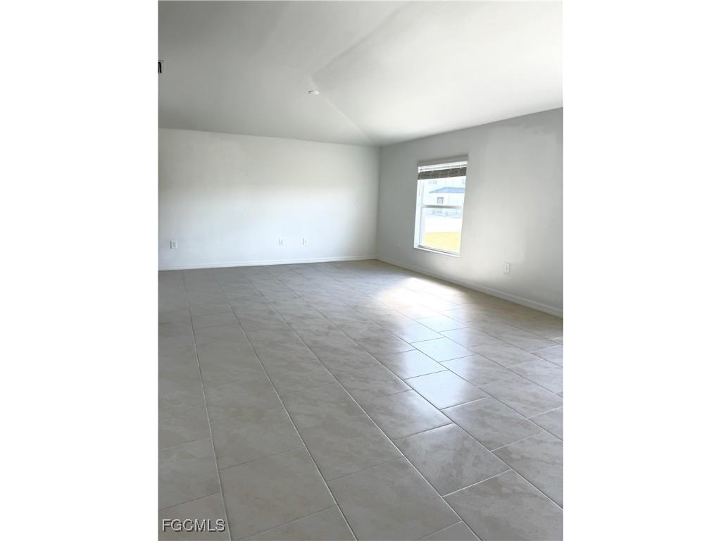 4130 Granita Court North Fort Myers FL 33917 2025020733 image3