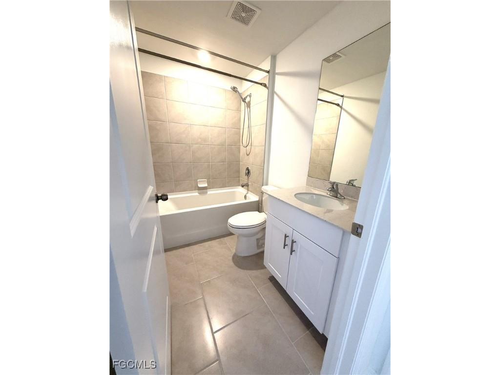 4130 Granita Court North Fort Myers FL 33917 2025020733 image9