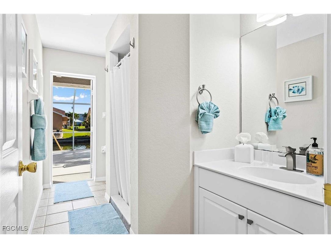 4131 SW 17th Place Cape Coral FL 33914 2025009763 image16