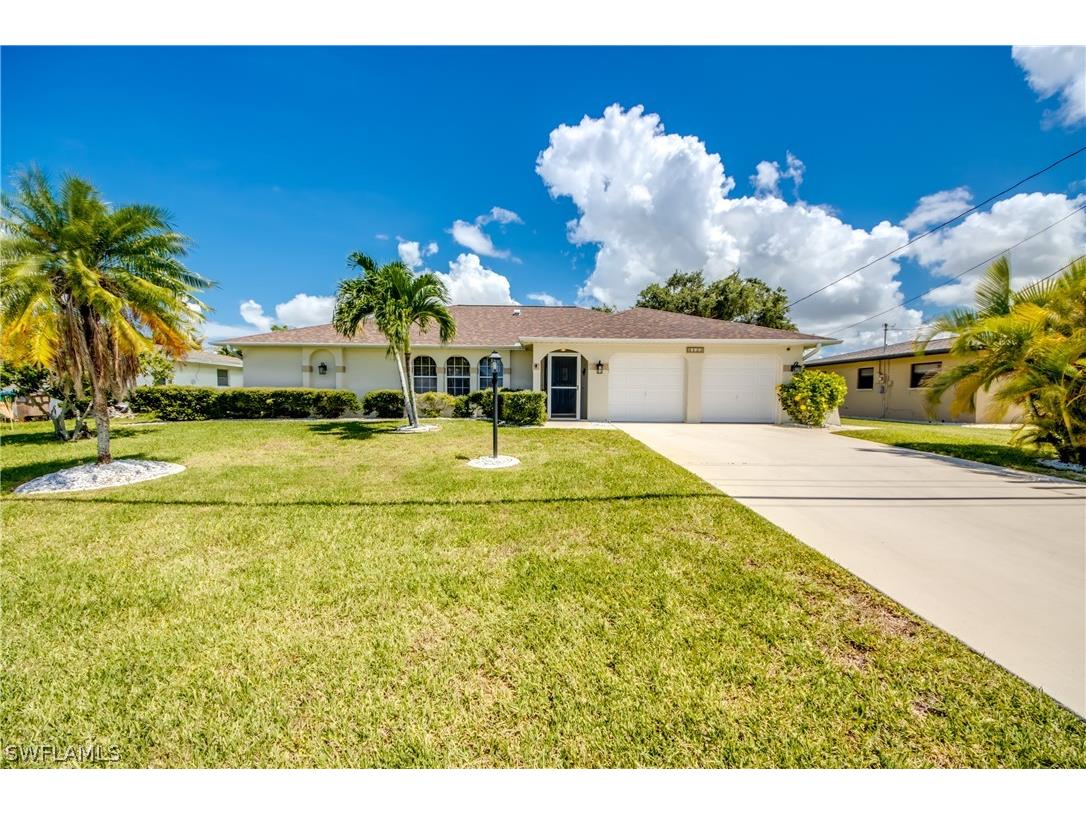 4132 Country Club Boulevard Cape Coral FL 33904 224059932 image1