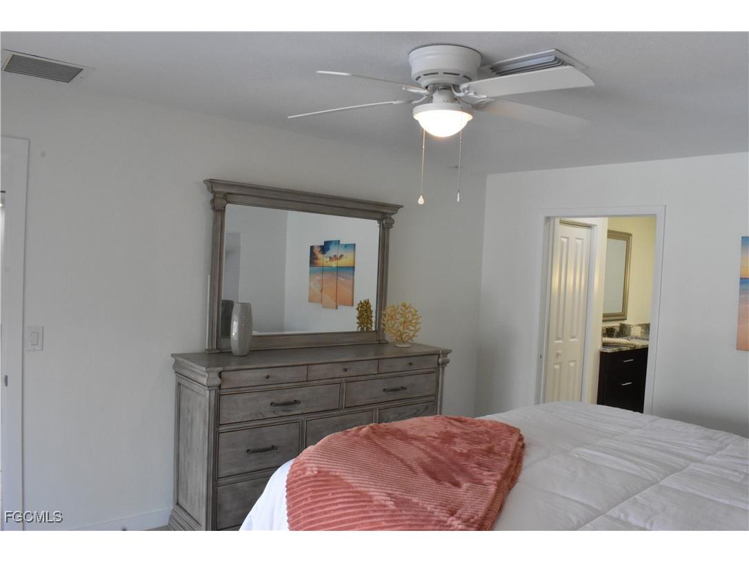 4135 Coronado Parkway Cape Coral FL 33904 2025014178 image19