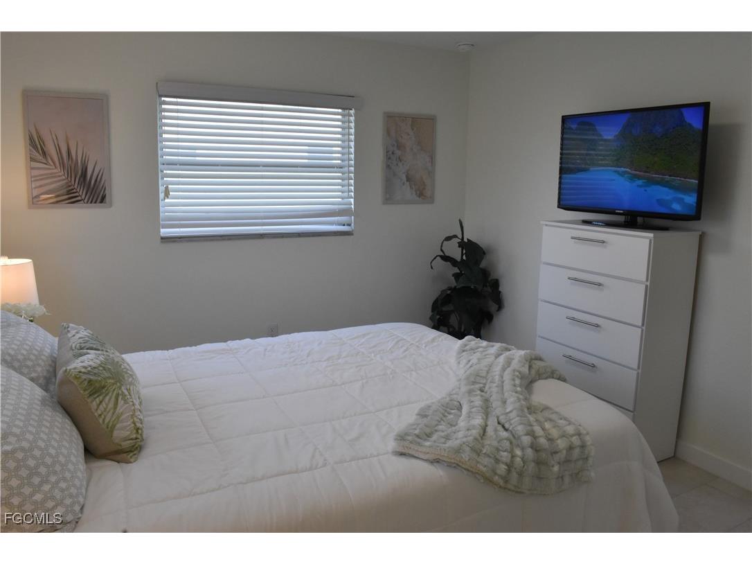 4135 Coronado Parkway Cape Coral FL 33904 2025014178 image25