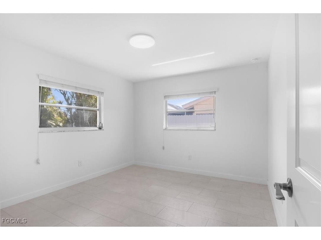 4135 Coronado Parkway Cape Coral FL 33904 2025014178 image33