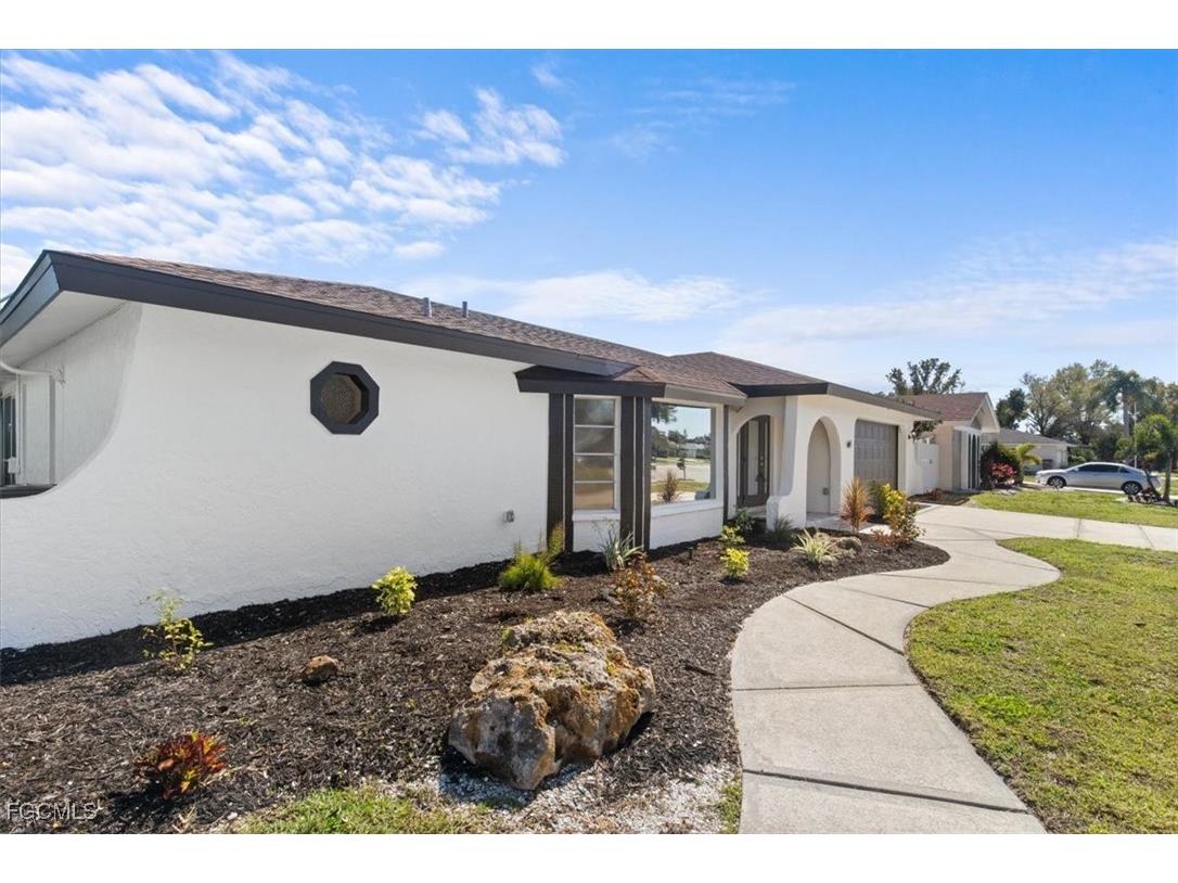 4135 Coronado Parkway Cape Coral FL 33904 2025014178 image4