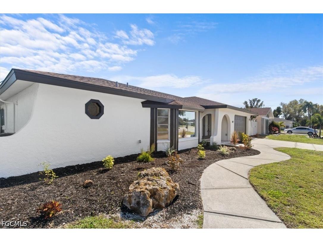 4135 Coronado Parkway Cape Coral FL 33904 2026022952 image4