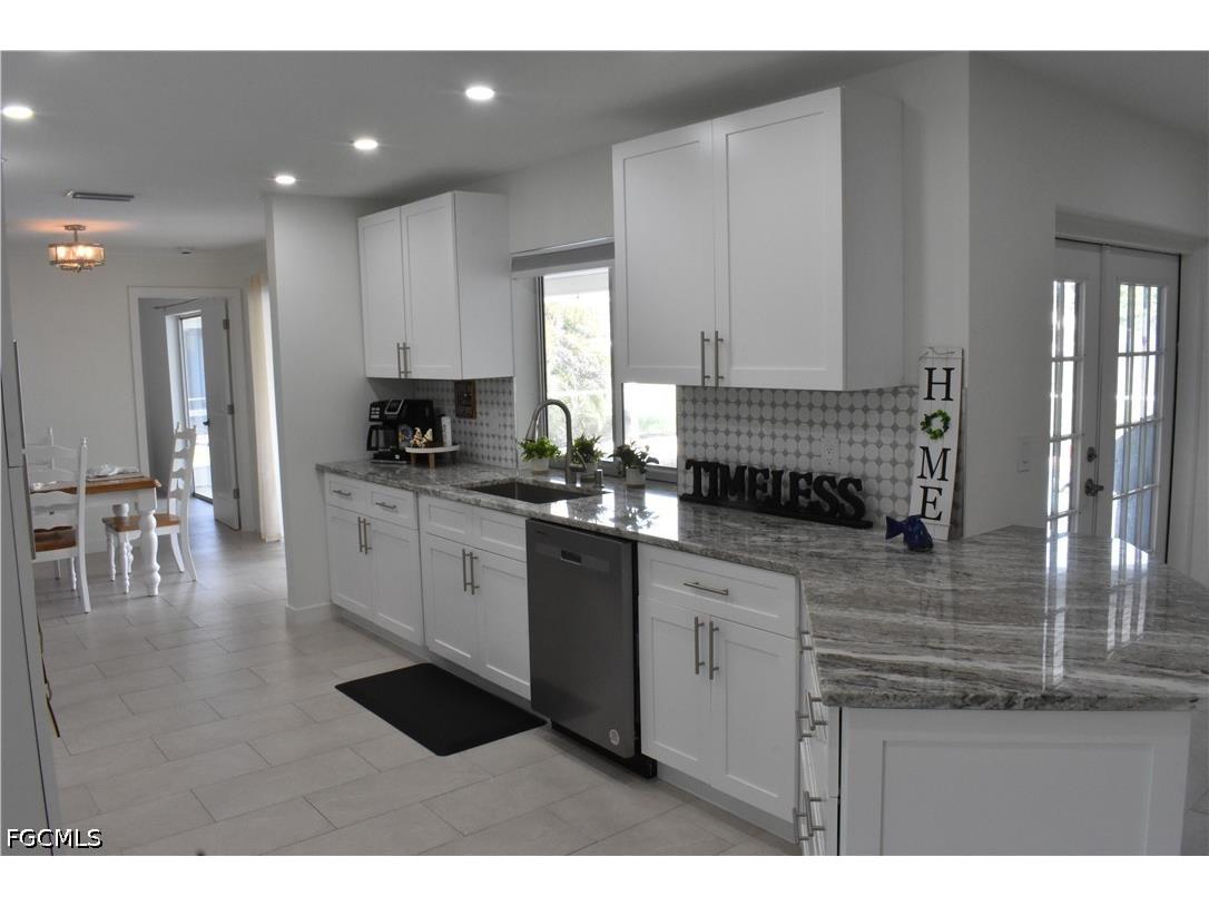 4135 Coronado Parkway Cape Coral FL 33904 2026022952 image7