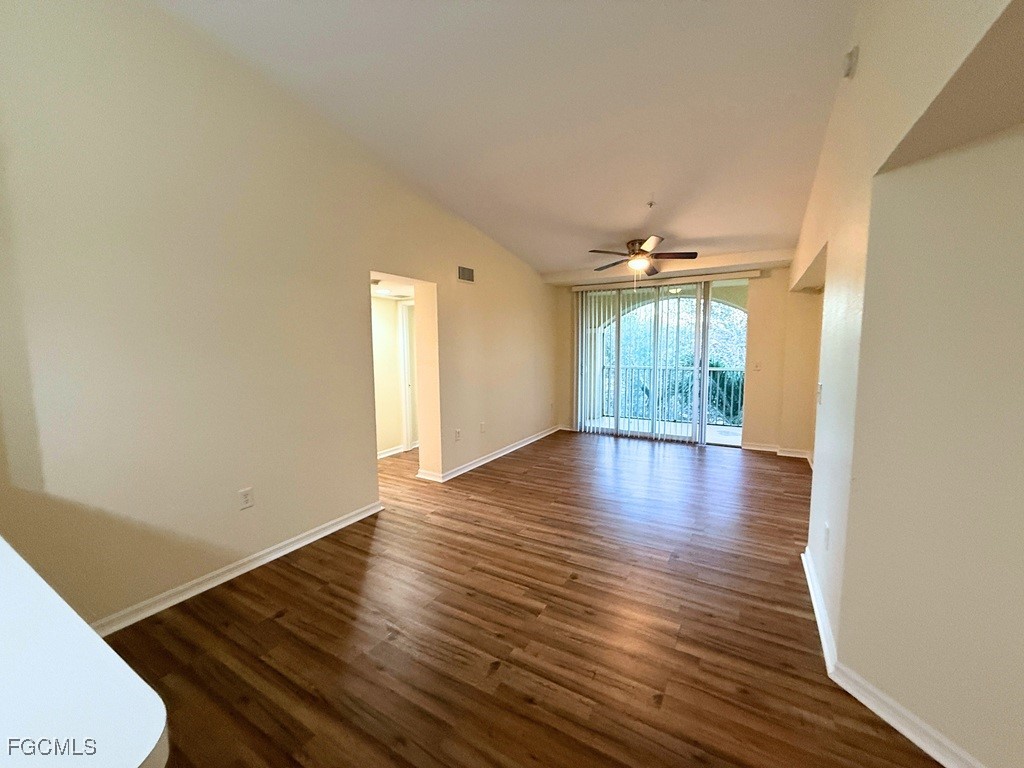 4135 Residence Drive #618 Fort Myers FL 33901 2026000976 image5