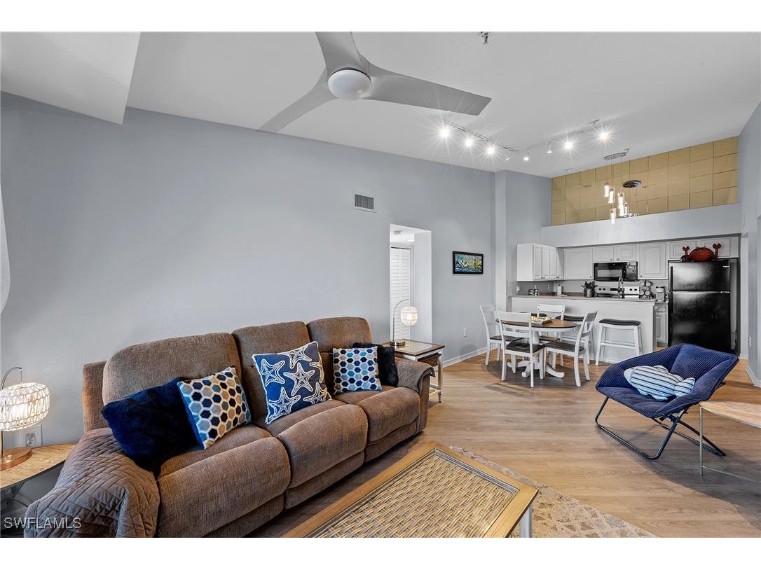 4135 Residence Drive #624 Fort Myers FL 33901 226000034 image5