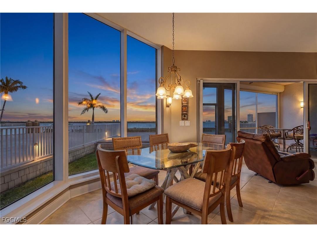 4137 Bay Beach Lane #522 Fort Myers Beach FL 33931 2026010999 image1