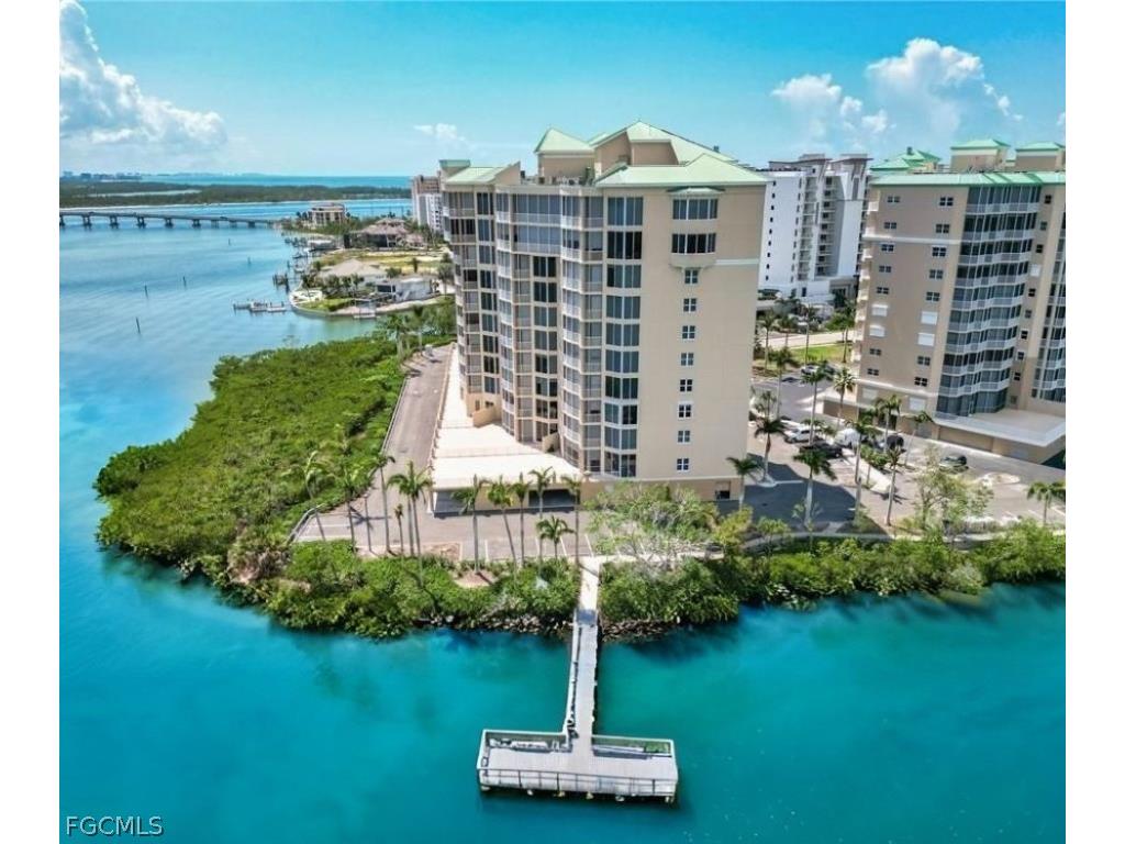 4137 Bay Beach Lane #556 Fort Myers Beach FL 33931 2025025624 image1