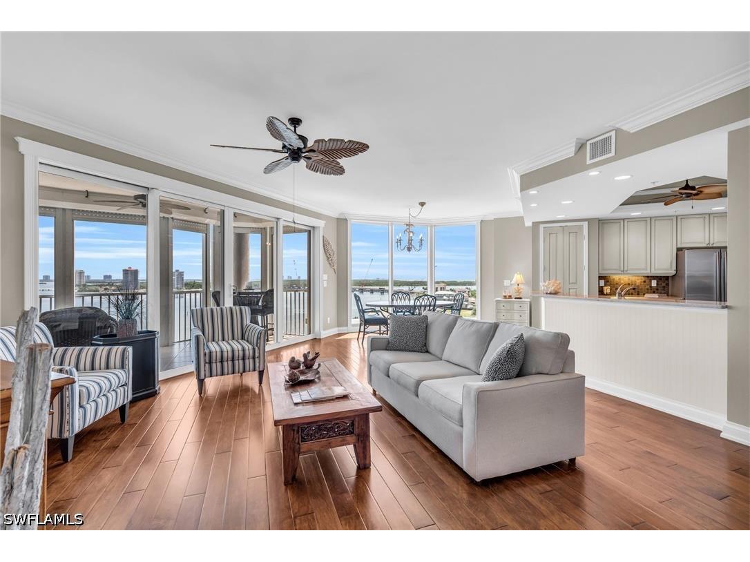 4137 Bay Beach Lane #585 Fort Myers Beach FL 33931 226024512 image1