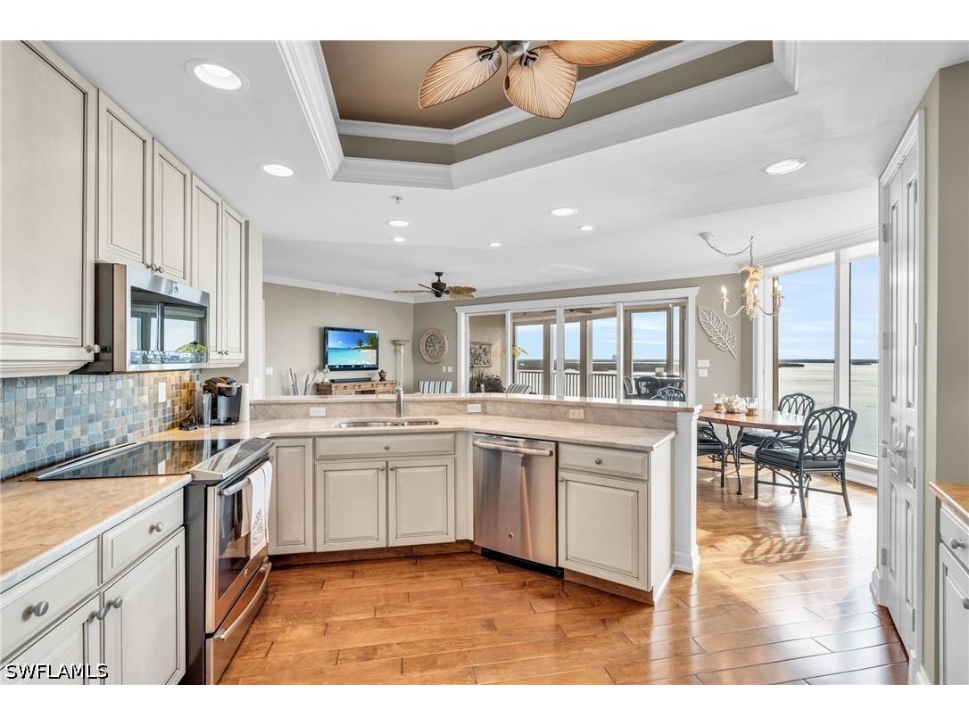 4137 Bay Beach Lane #585 Fort Myers Beach FL 33931 226024512 image17