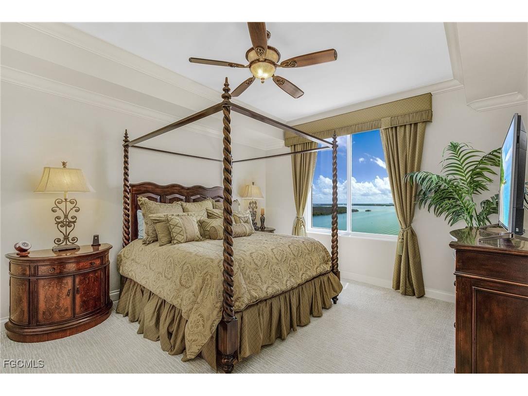 4137 Bay Beach Lane #5P2 Fort Myers Beach FL 33931 2026002295 image10