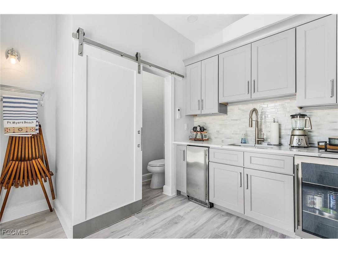 4137 Bay Beach Lane #5P2 Fort Myers Beach FL 33931 2026002295 image26