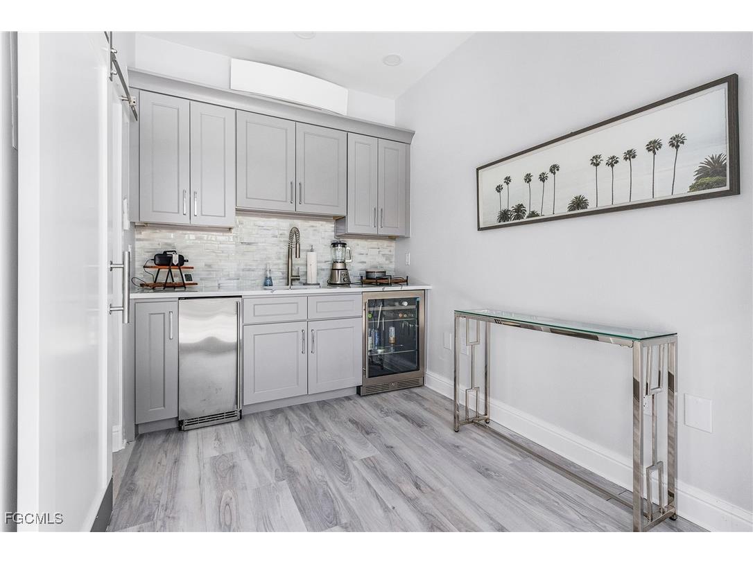 4137 Bay Beach Lane #5P2 Fort Myers Beach FL 33931 2026002295 image27