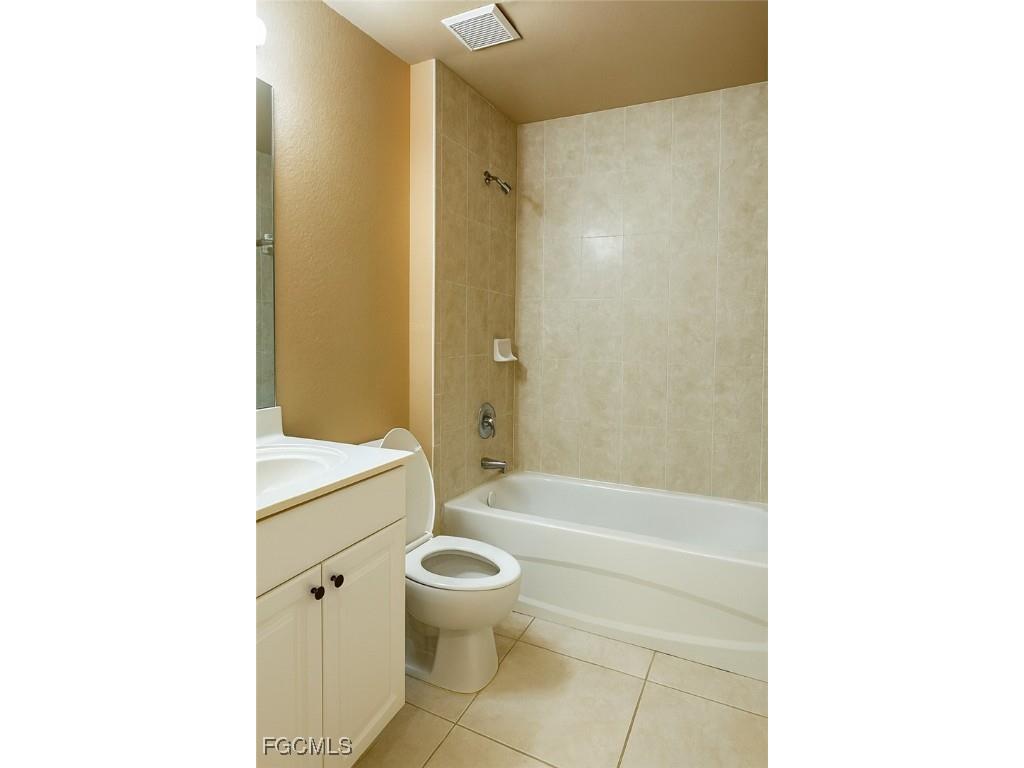 4137 Skyline Boulevard #6 Cape Coral FL 33914 2025016158 image10