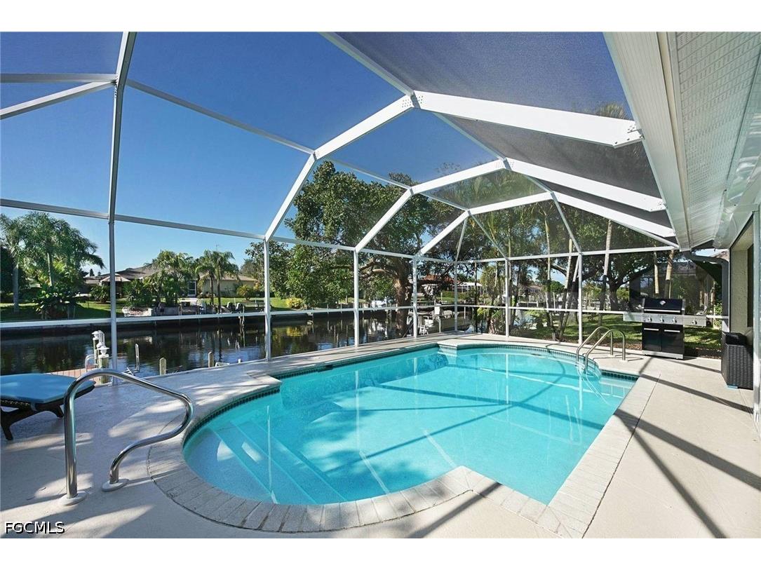 4138 SW 5th Avenue Cape Coral FL 33914 2026028127 image1