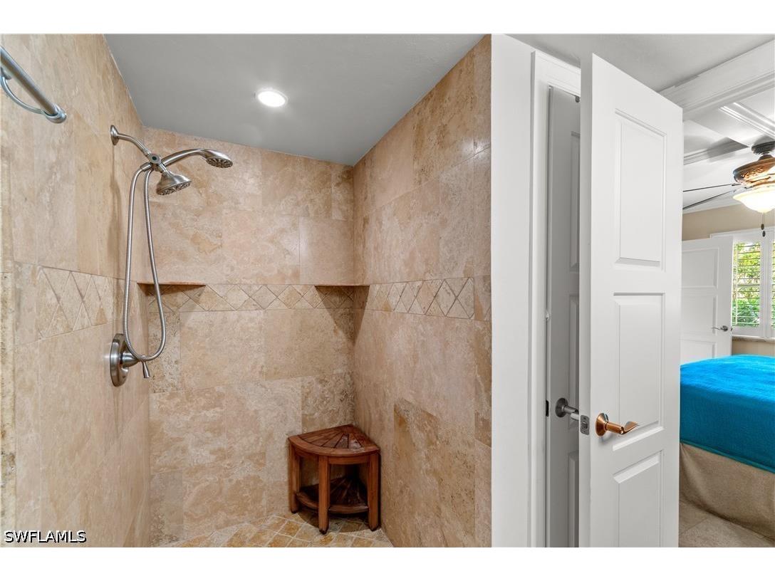 414 Broad Avenue S #H414 Naples FL 34102 226014114 image14