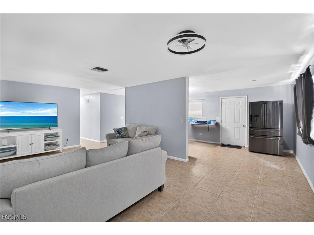 414 NE 15th Place Cape Coral FL 33909 2026013562 image12