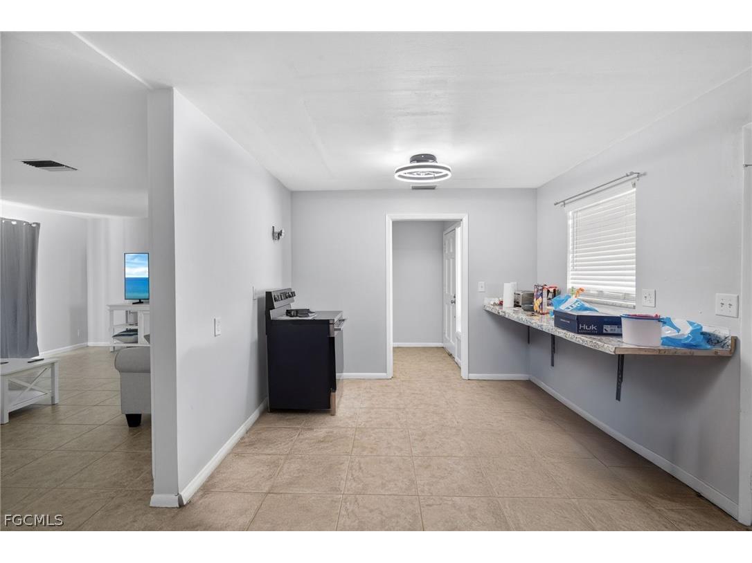 414 NE 15th Place Cape Coral FL 33909 2026013562 image14