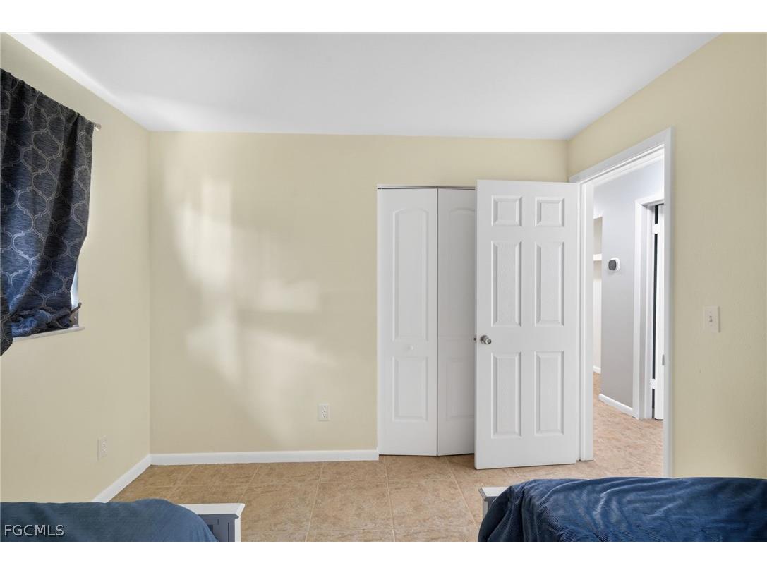 414 NE 15th Place Cape Coral FL 33909 2026013562 image18