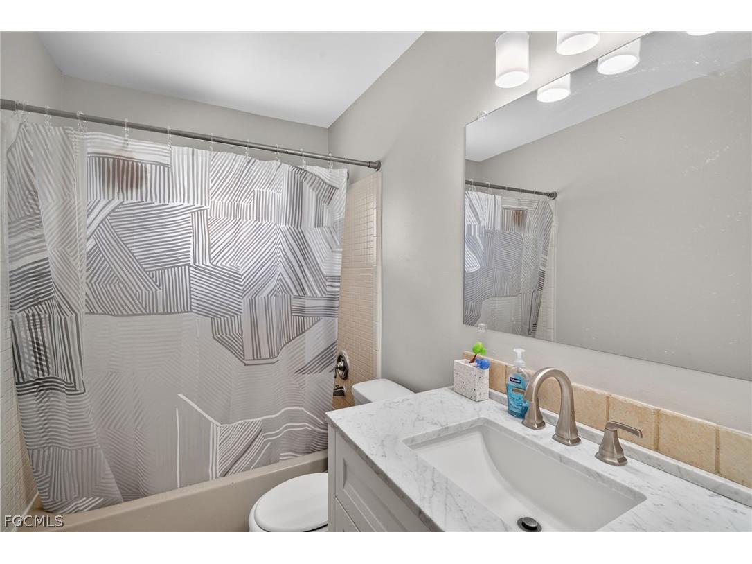 414 NE 15th Place Cape Coral FL 33909 2026013562 image21