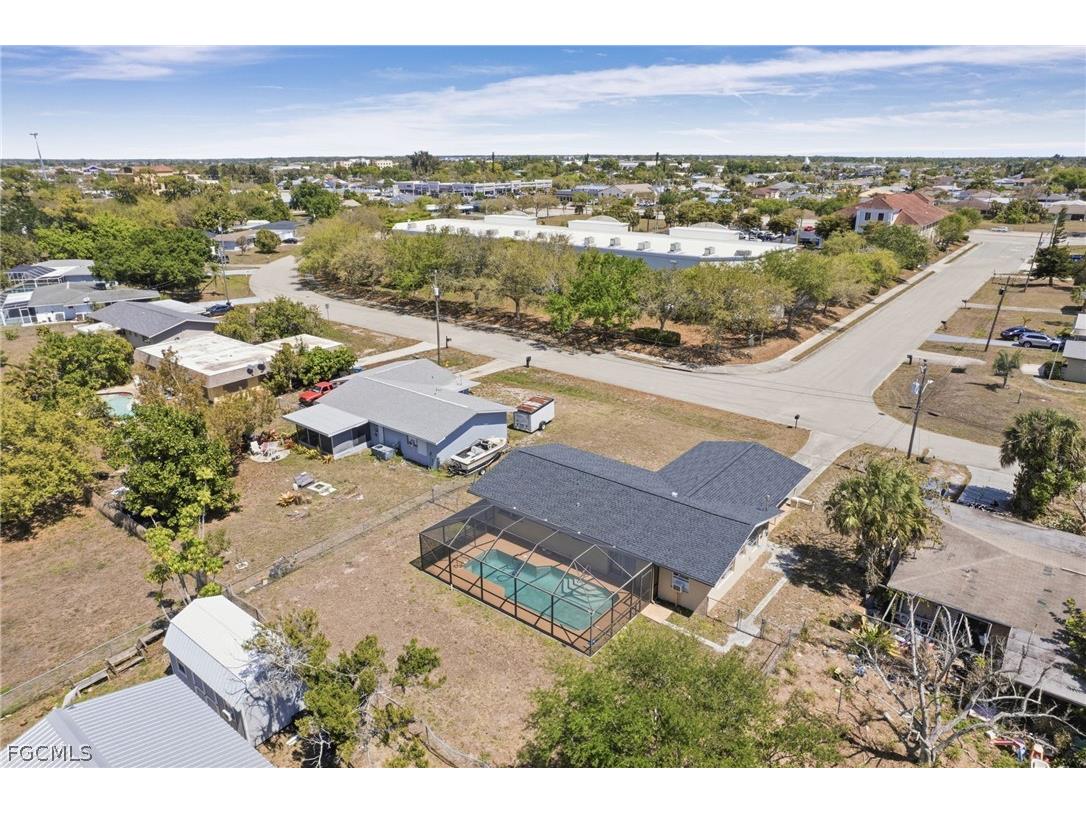 414 NE 15th Place Cape Coral FL 33909 2026013562 image5