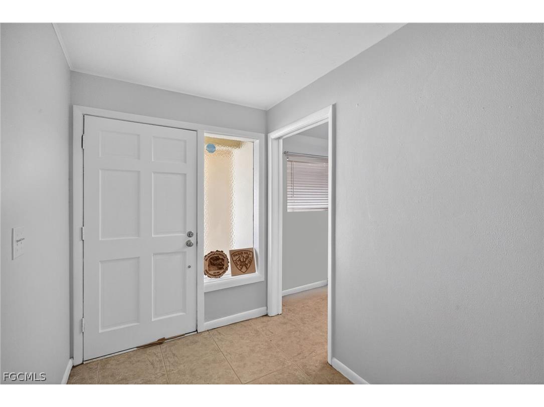 414 NE 15th Place Cape Coral FL 33909 2026013562 image9