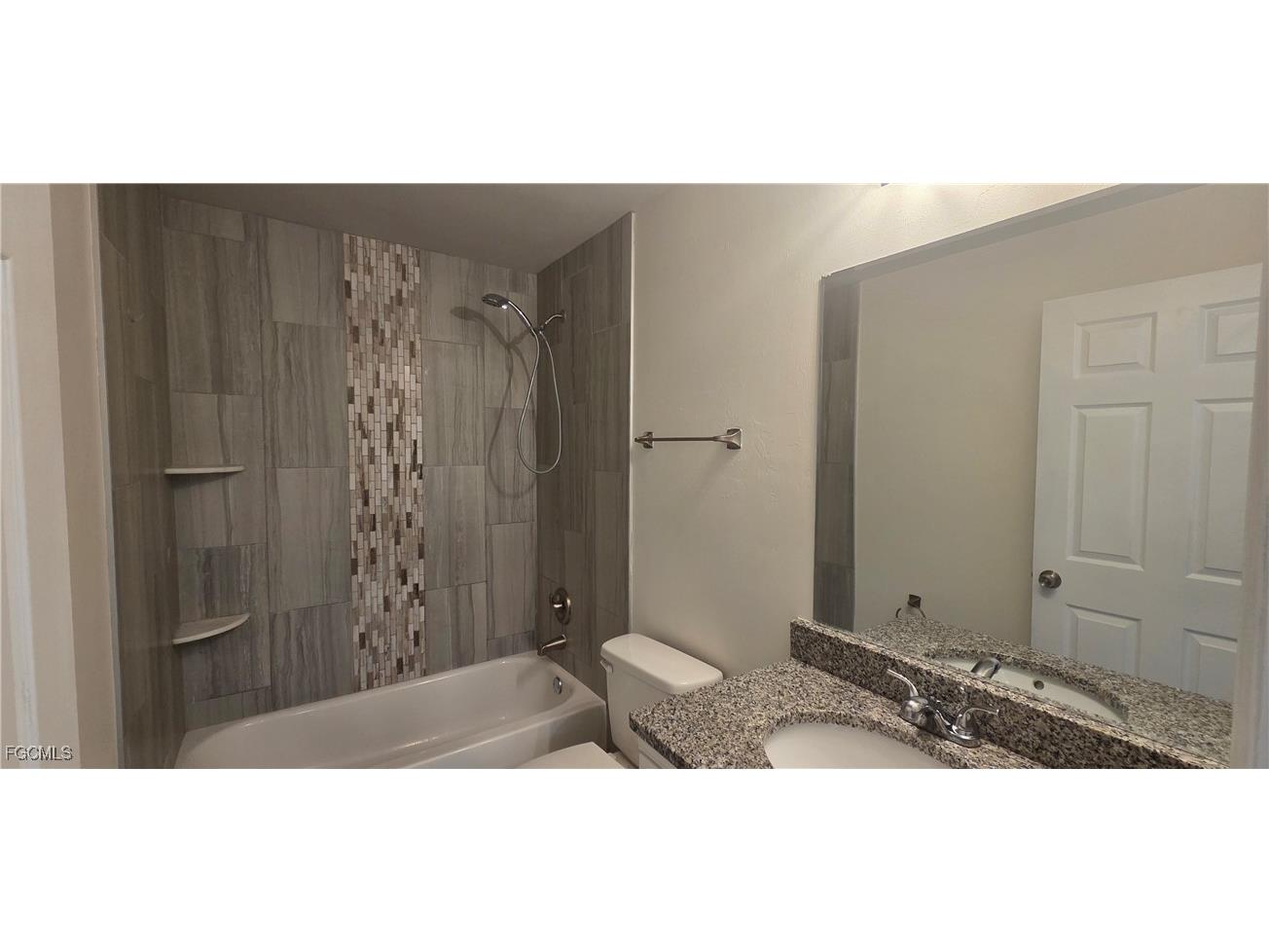 414 NE 25th Avenue Cape Coral FL 33909 2025006297 image13