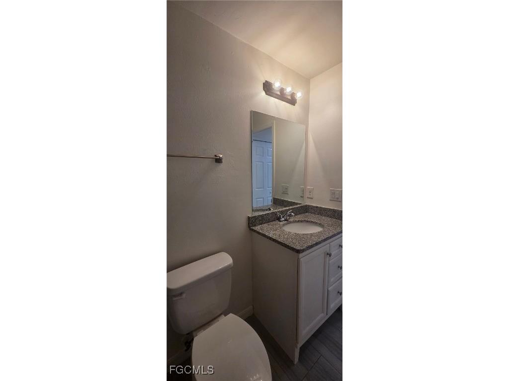 414 NE 25th Avenue Cape Coral FL 33909 2025006297 image14