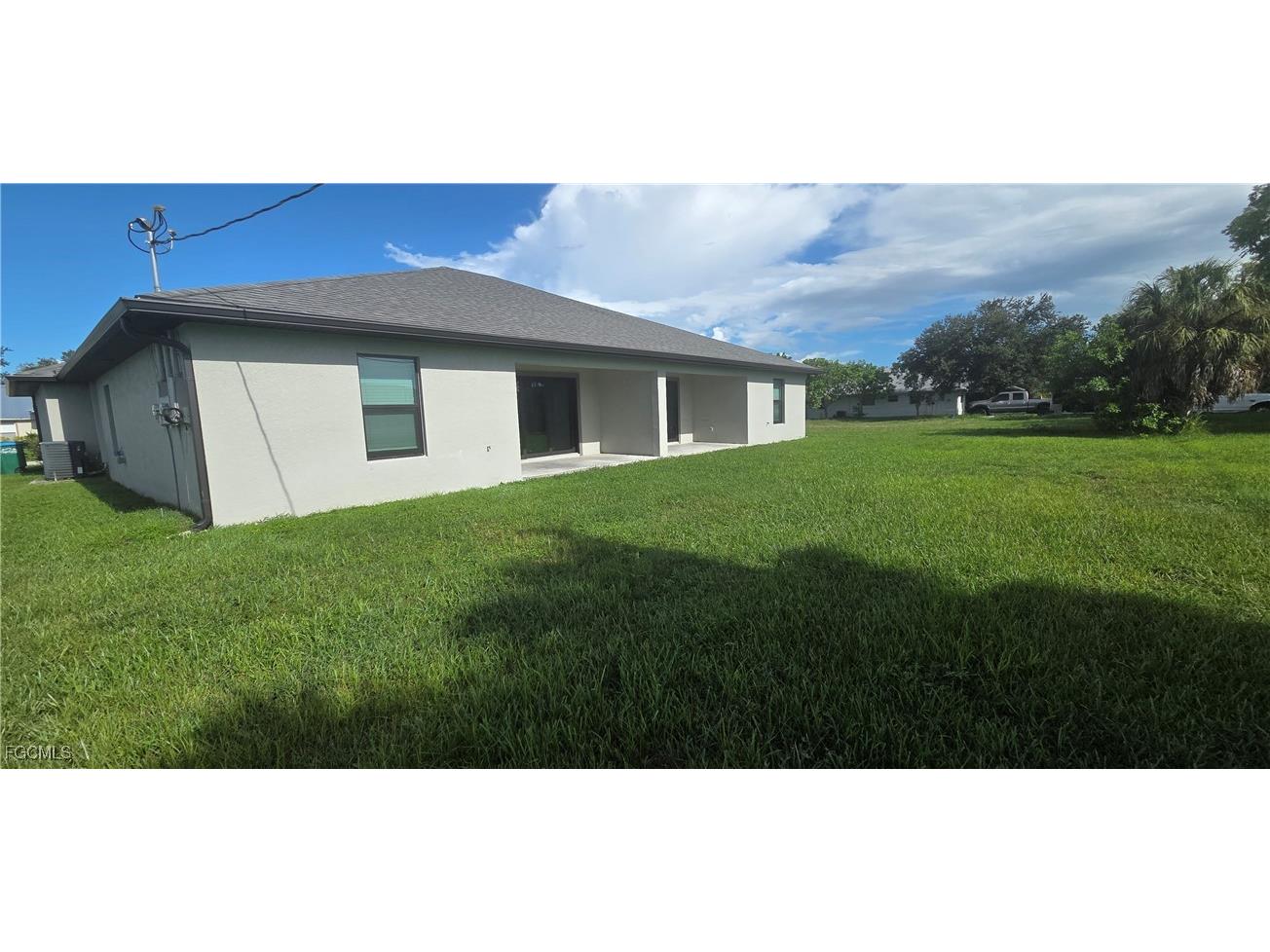 414 NE 25th Avenue Cape Coral FL 33909 2025006297 image19