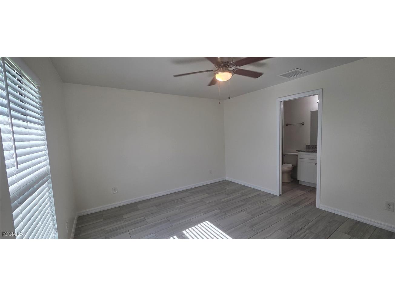 414 NE 25th Avenue Cape Coral FL 33909 2025006297 image5