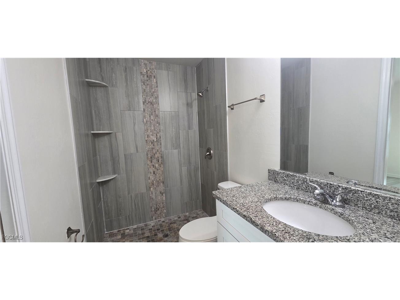 414 NE 25th Avenue Cape Coral FL 33909 2025006297 image6