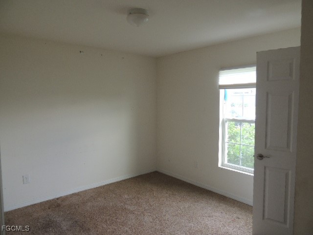 414 NW 13th Terrace Cape Coral FL 33993 2025010508 image7