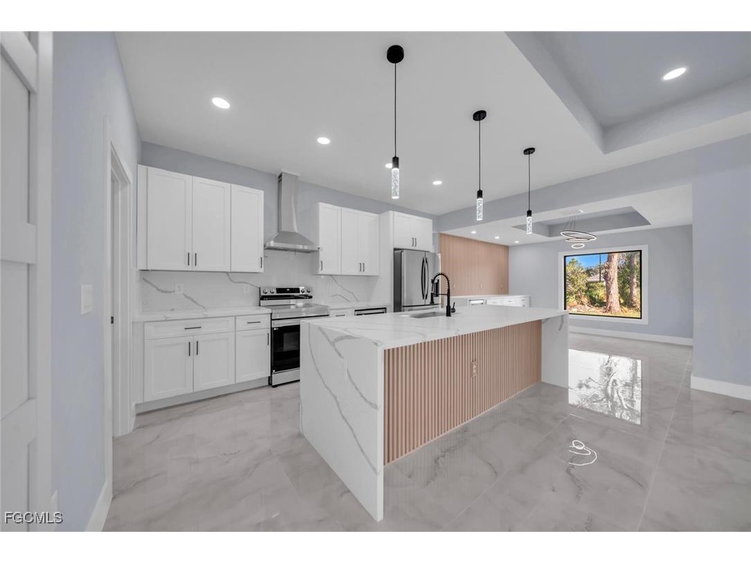 414 Pinehurst Avenue Lehigh Acres FL 33974 2026003802 image3