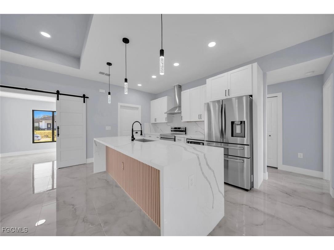 414 Pinehurst Avenue Lehigh Acres FL 33974 2026003802 image5