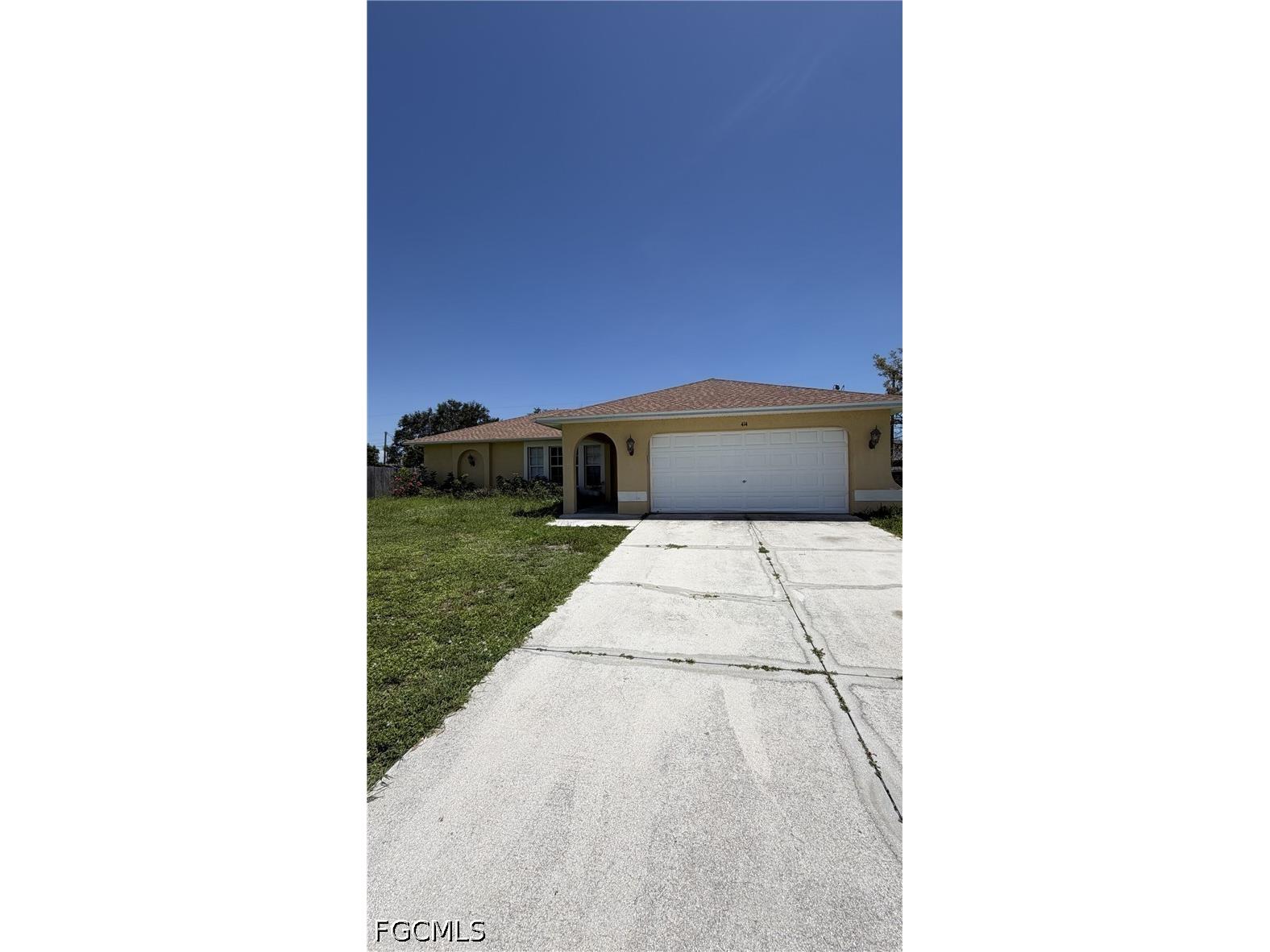 414 SE 13th Street Cape Coral FL 33990 2026031612 image1