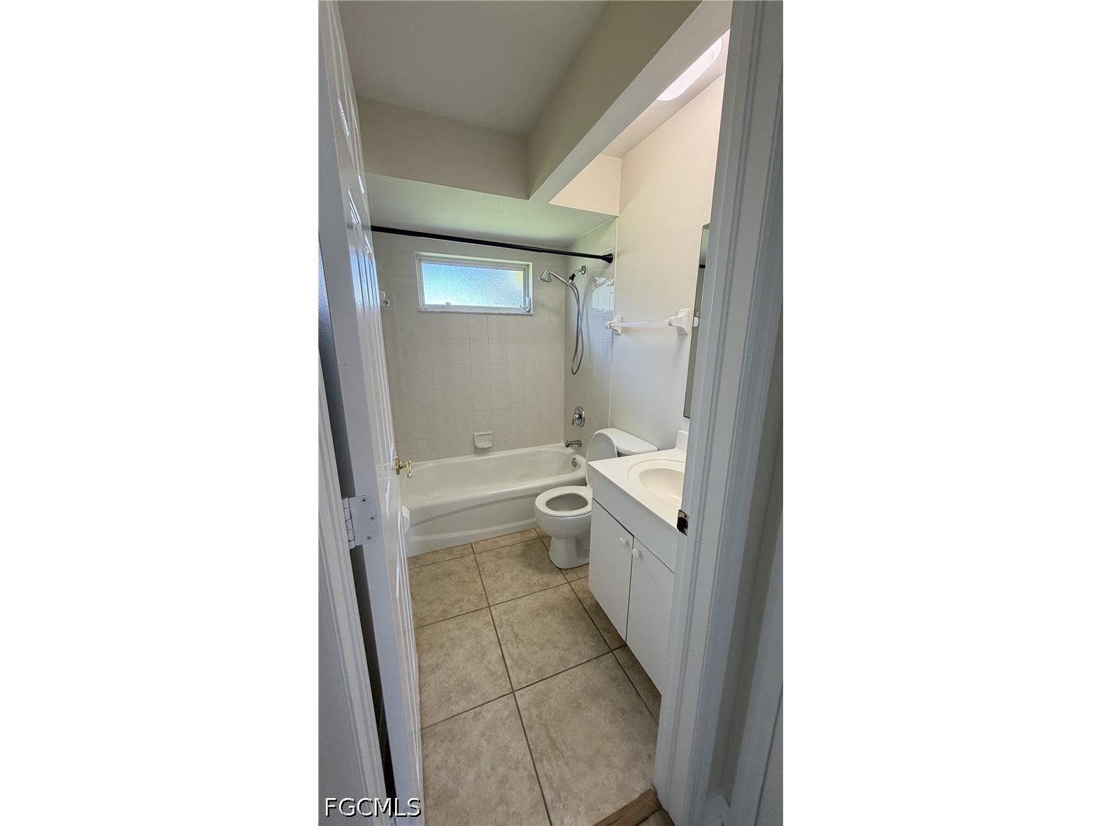 414 SE 13th Street Cape Coral FL 33990 2026031612 image15