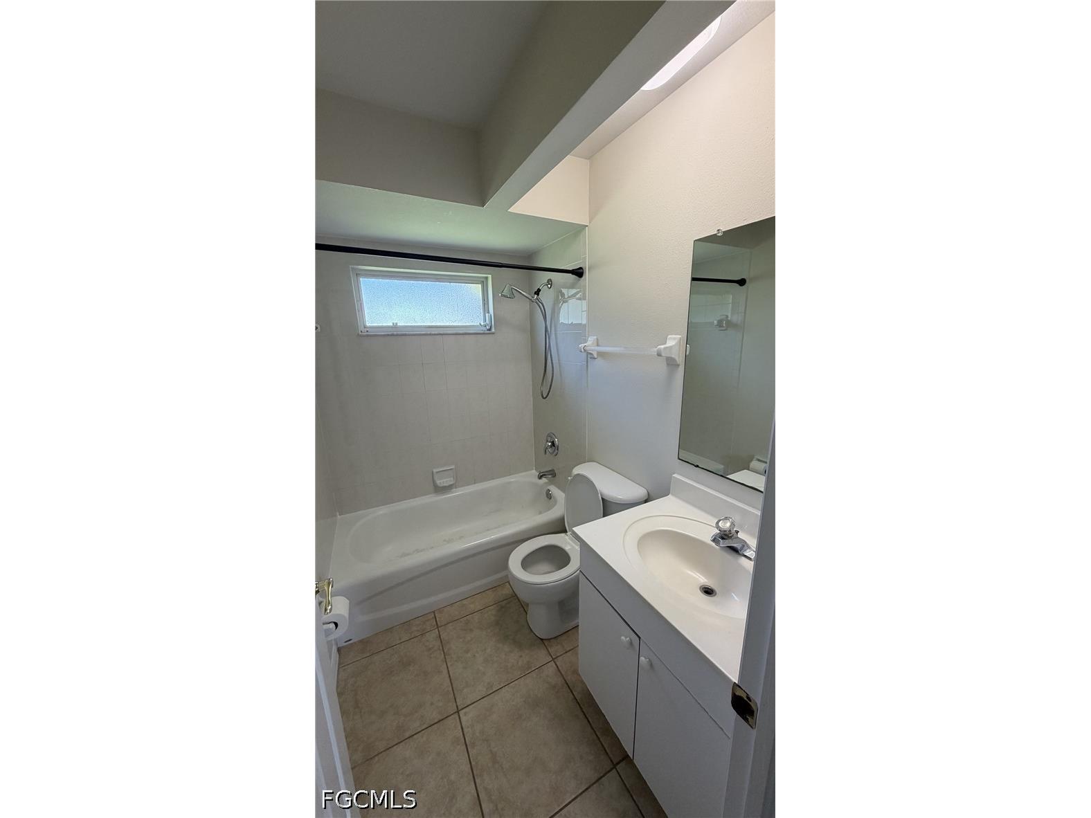 414 SE 13th Street Cape Coral FL 33990 2026031612 image16