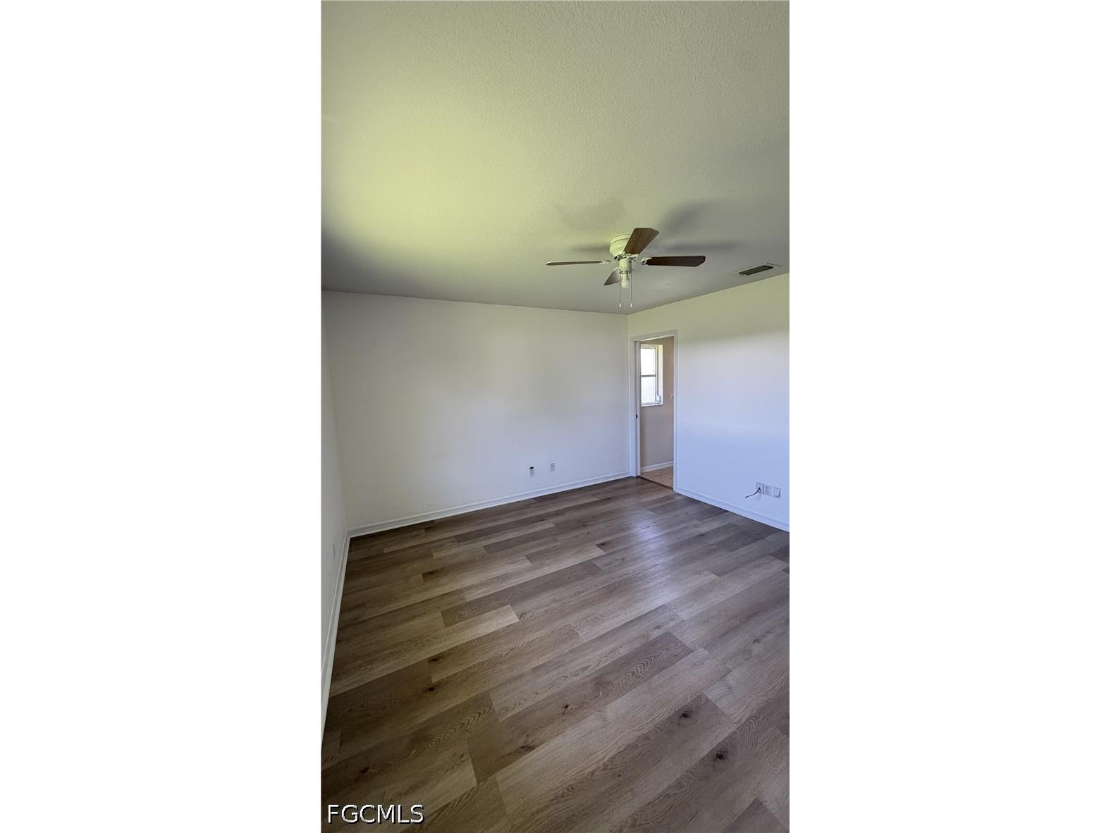 414 SE 13th Street Cape Coral FL 33990 2026031612 image19