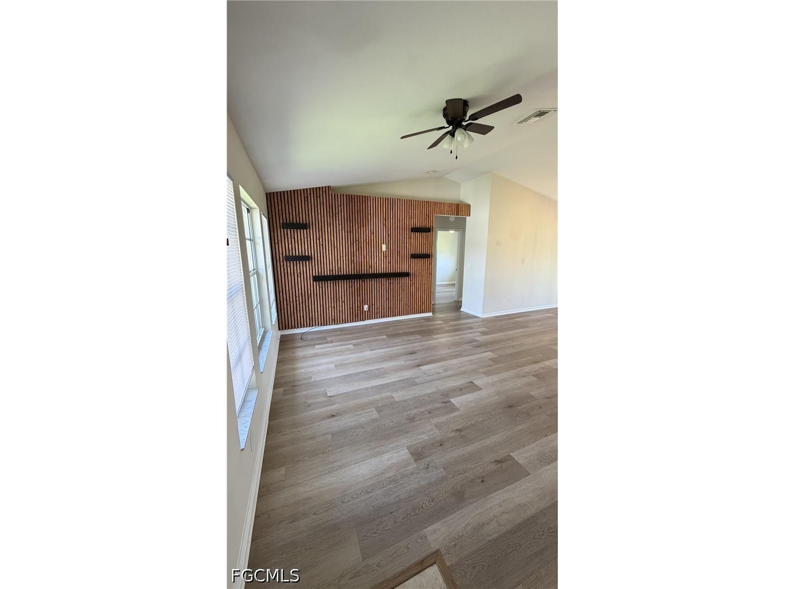 414 SE 13th Street Cape Coral FL 33990 2026031612 image2