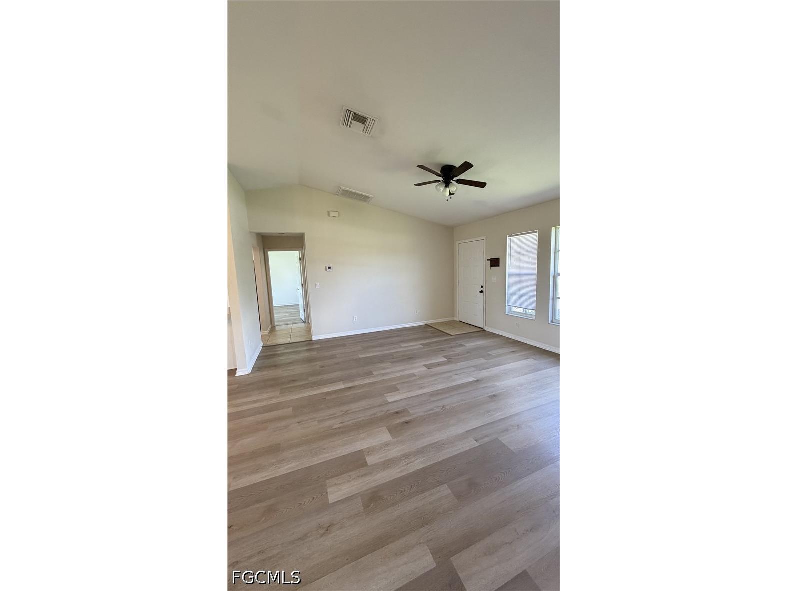414 SE 13th Street Cape Coral FL 33990 2026031612 image4