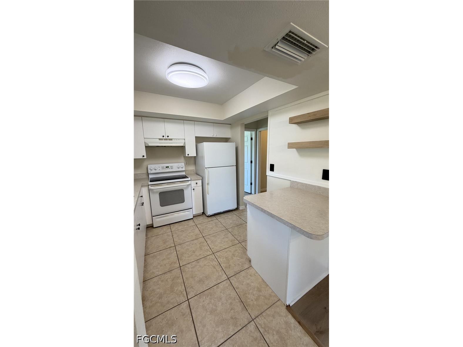 414 SE 13th Street Cape Coral FL 33990 2026031612 image7