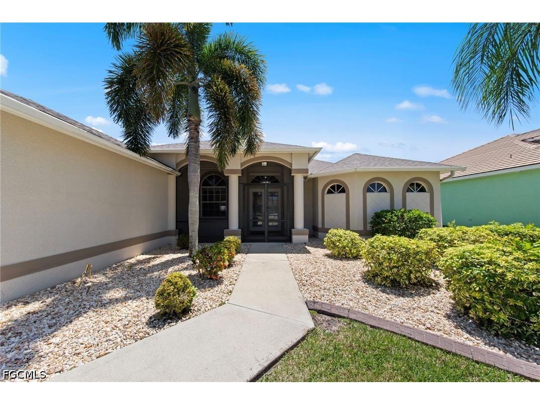 414 SE 30th Terrace Cape Coral FL 33904 2026018155 image4
