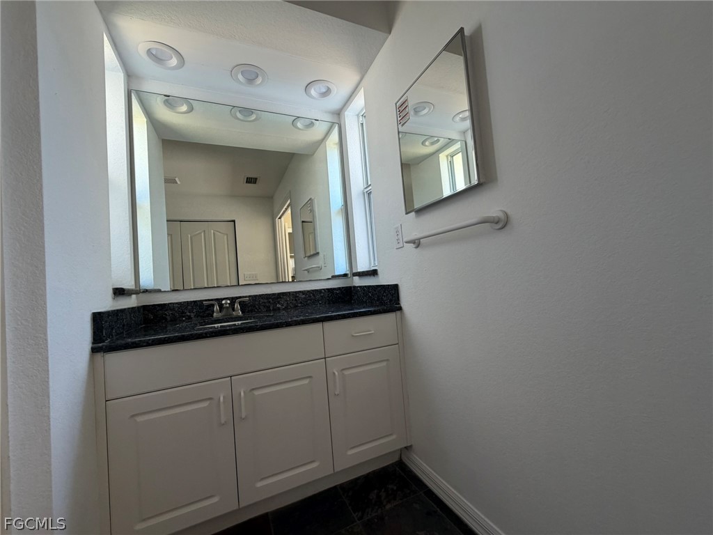 414 SE 7th Street Cape Coral FL 33990 2026007625 image21