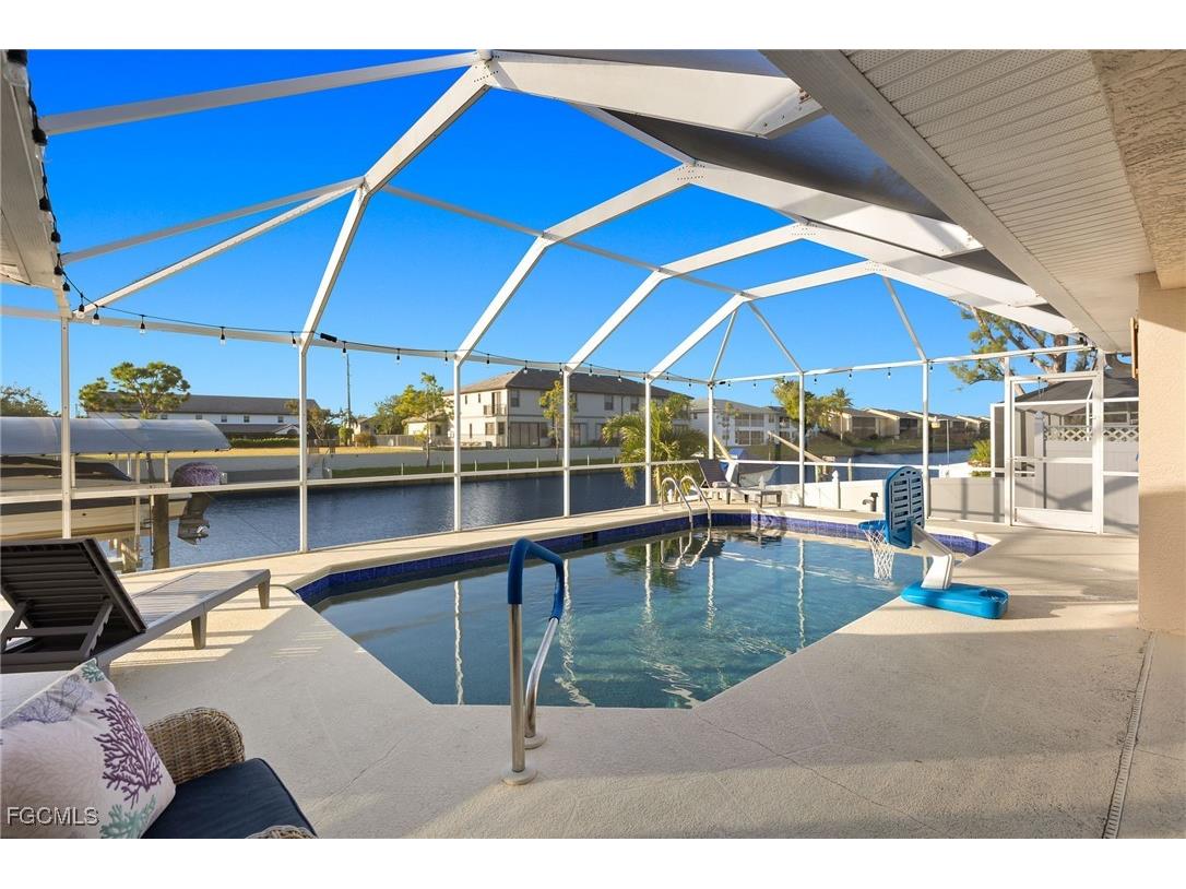 414 SW 47th Street Cape Coral FL 33914 2025010092 image1