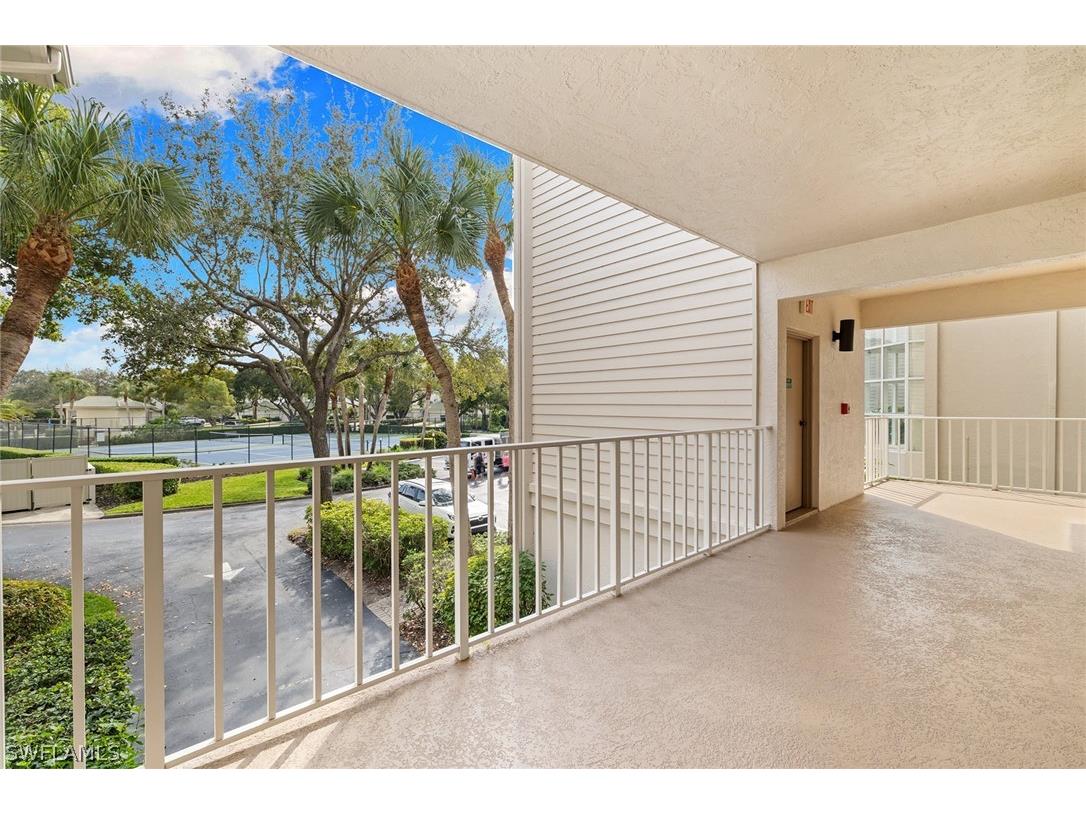 4140 Bayhead Drive #106 Bonita Springs FL 34134 226006555 image2